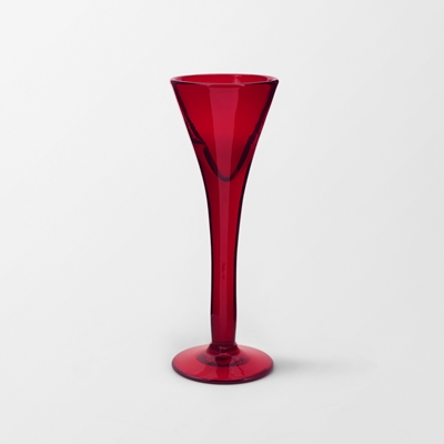 Schnapps Glass Red - Svenskt Tenn Online - Reijmyre Glasbruk