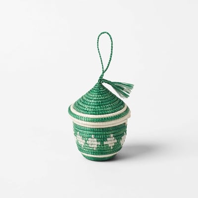 Decoration Egg - Svenskt Tenn Online - Straw, Green