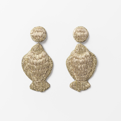 Earrings Dancing Fish - Svenskt Tenn Online - Width 3 cm Height 7 cm, Silk & Metal thread, Gold, Sophia Edstrand