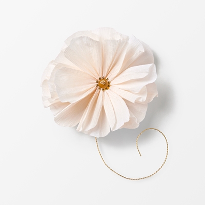 Flower Winter Light - Svenskt Tenn Online - Width 10 cm, Paper, Brass & Glass, White, Sofia Vusir Jansson
